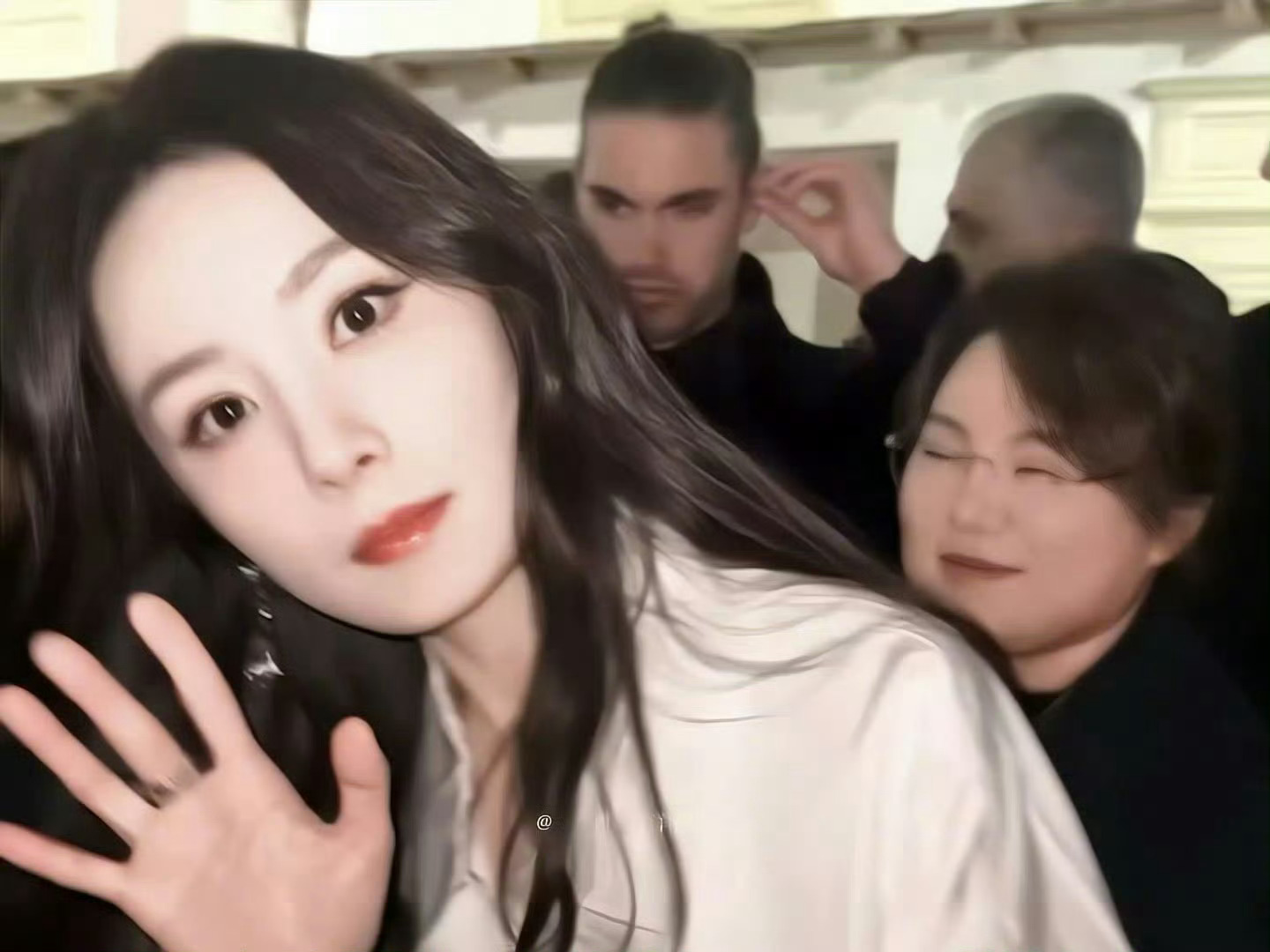 杨幂怼脸镜头好美好美 