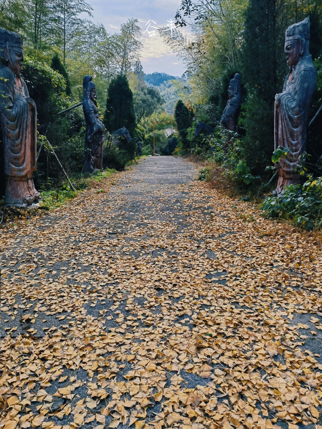 东钱湖石刻|大慈山下，一个王朝远去的背影