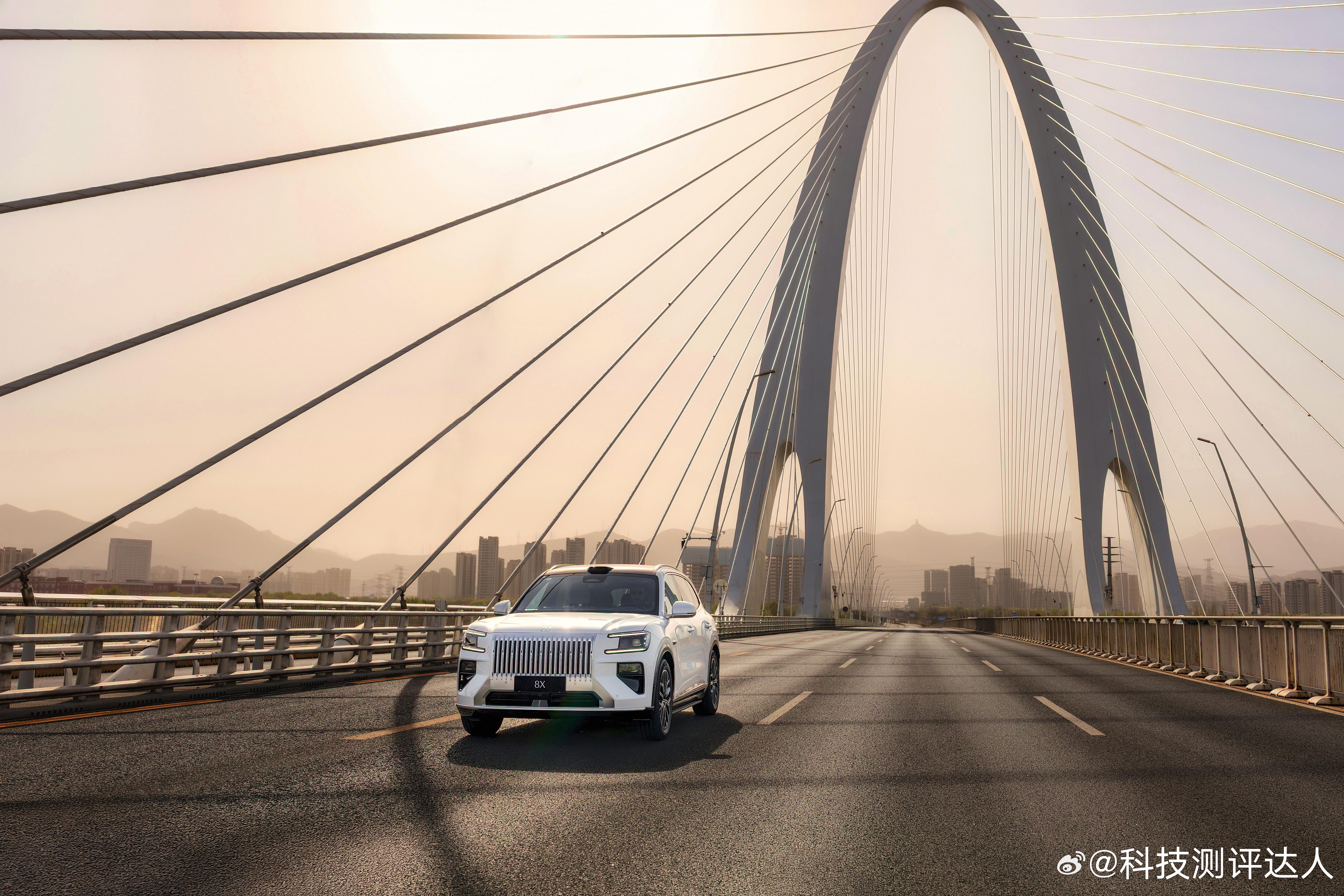 极氪8X官宣4月17日正式上市自预售开启以来，极氪8X订单持续攀升，38分钟订单