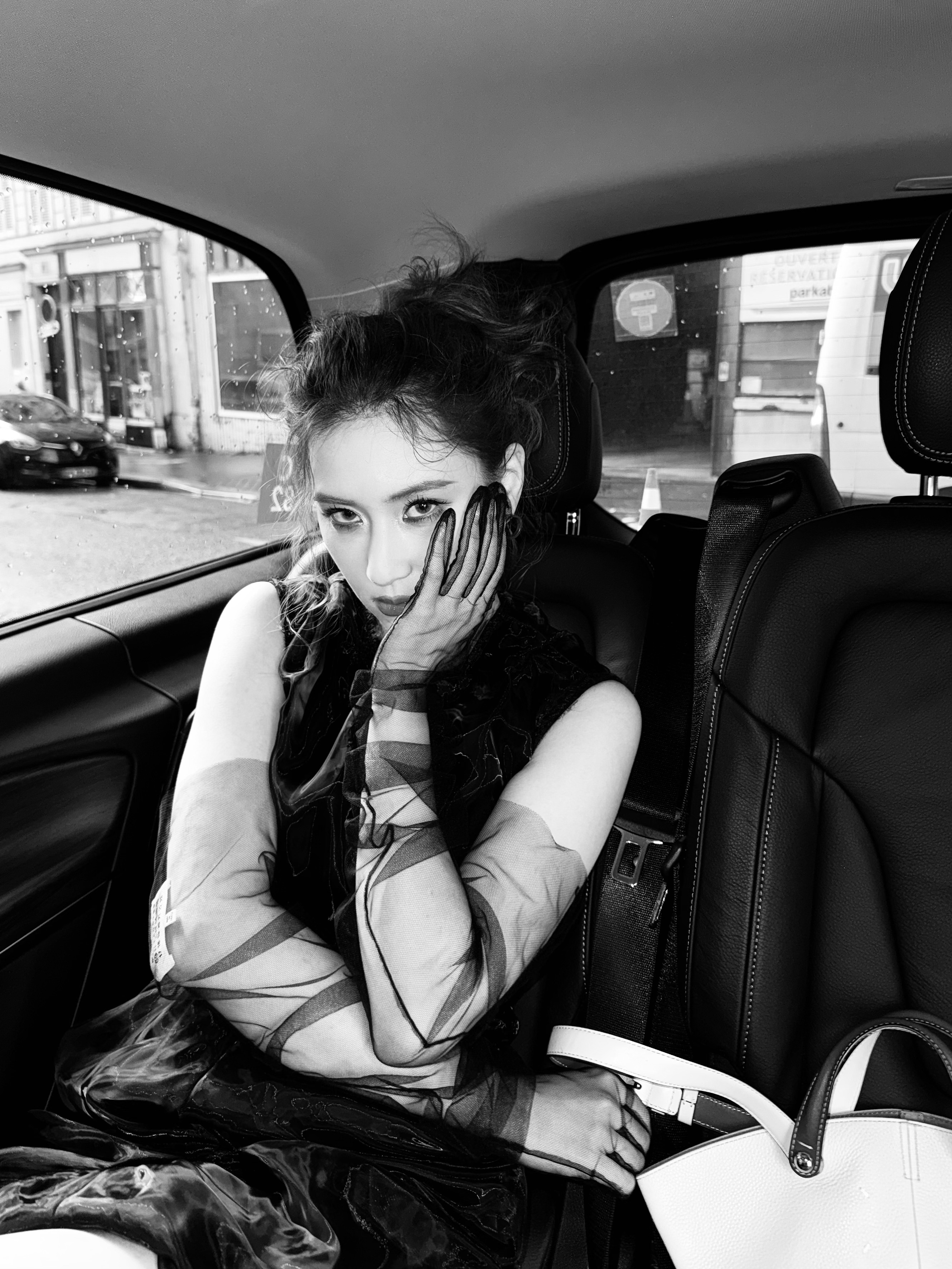 何超莲   在复制粘贴的时代，你是手写的诗