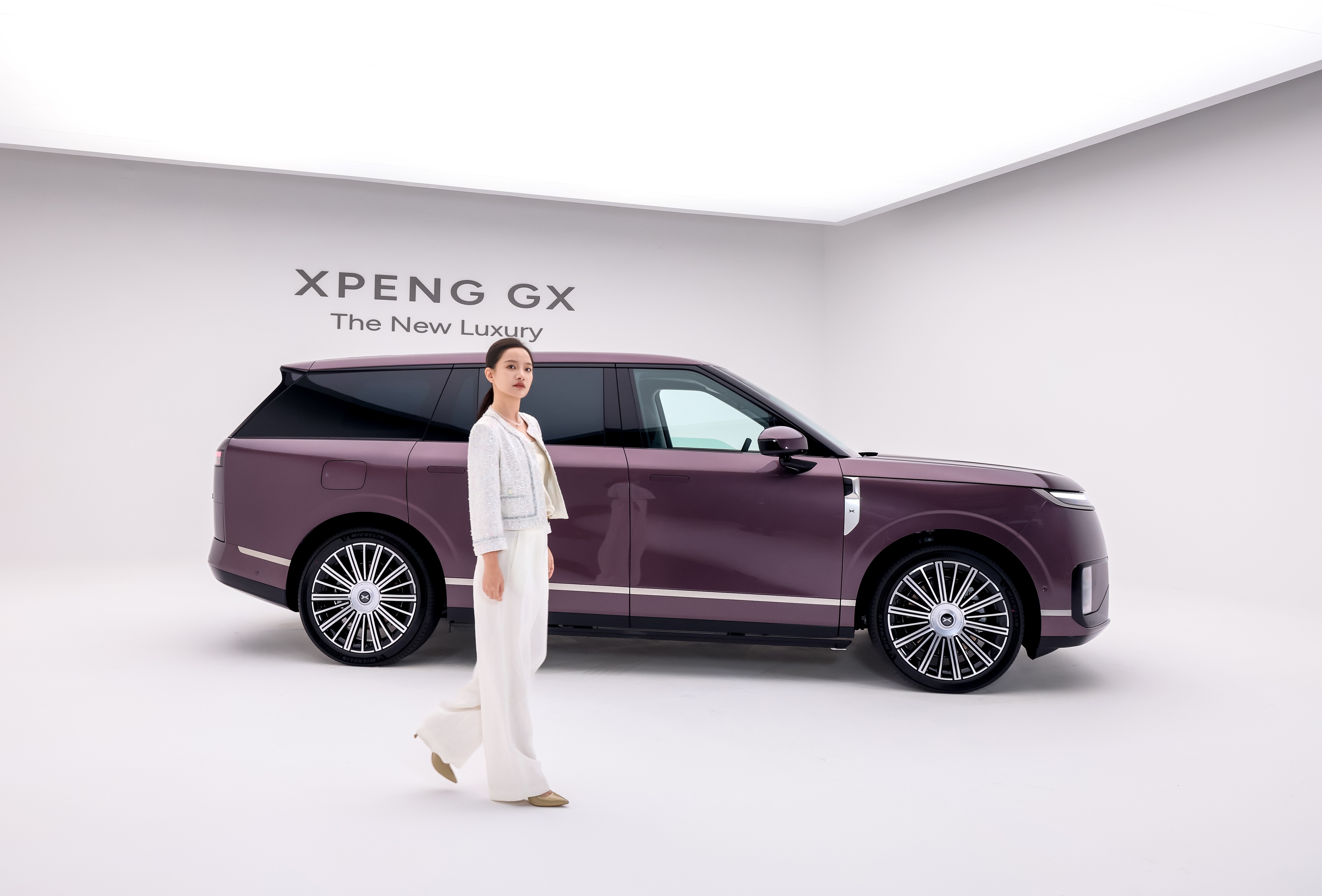 GX这车一点都不小鹏！我帮你们看了，感叹一句今年好车真多！ 