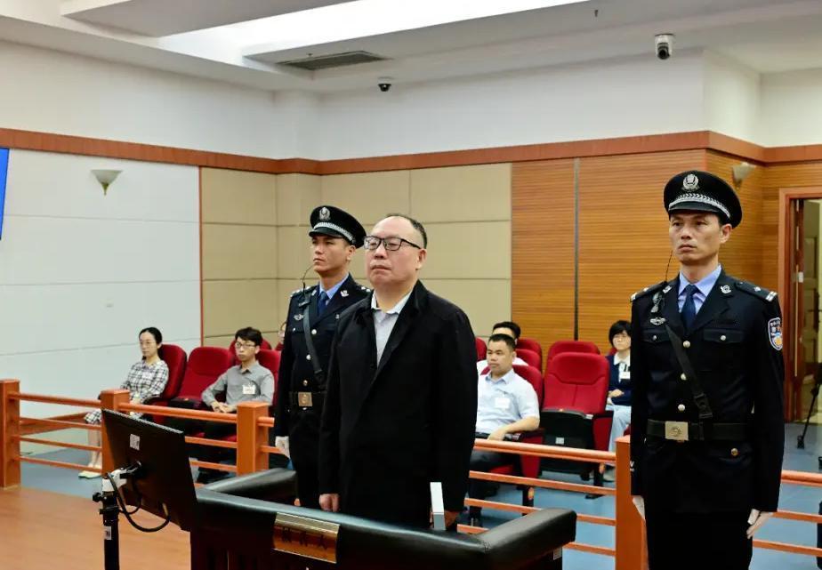 贪1.34亿“老虎”周喜安被判死缓，魏凤和、李尚福均被判死缓，今天一天仨“虎”被