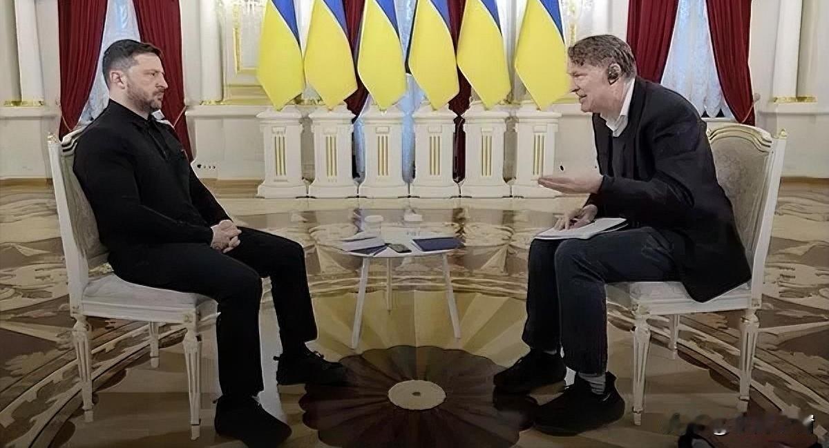 要说近期最会给自己加戏的政客，泽连斯基绝对排得上号！11月10号的采访里，他被问