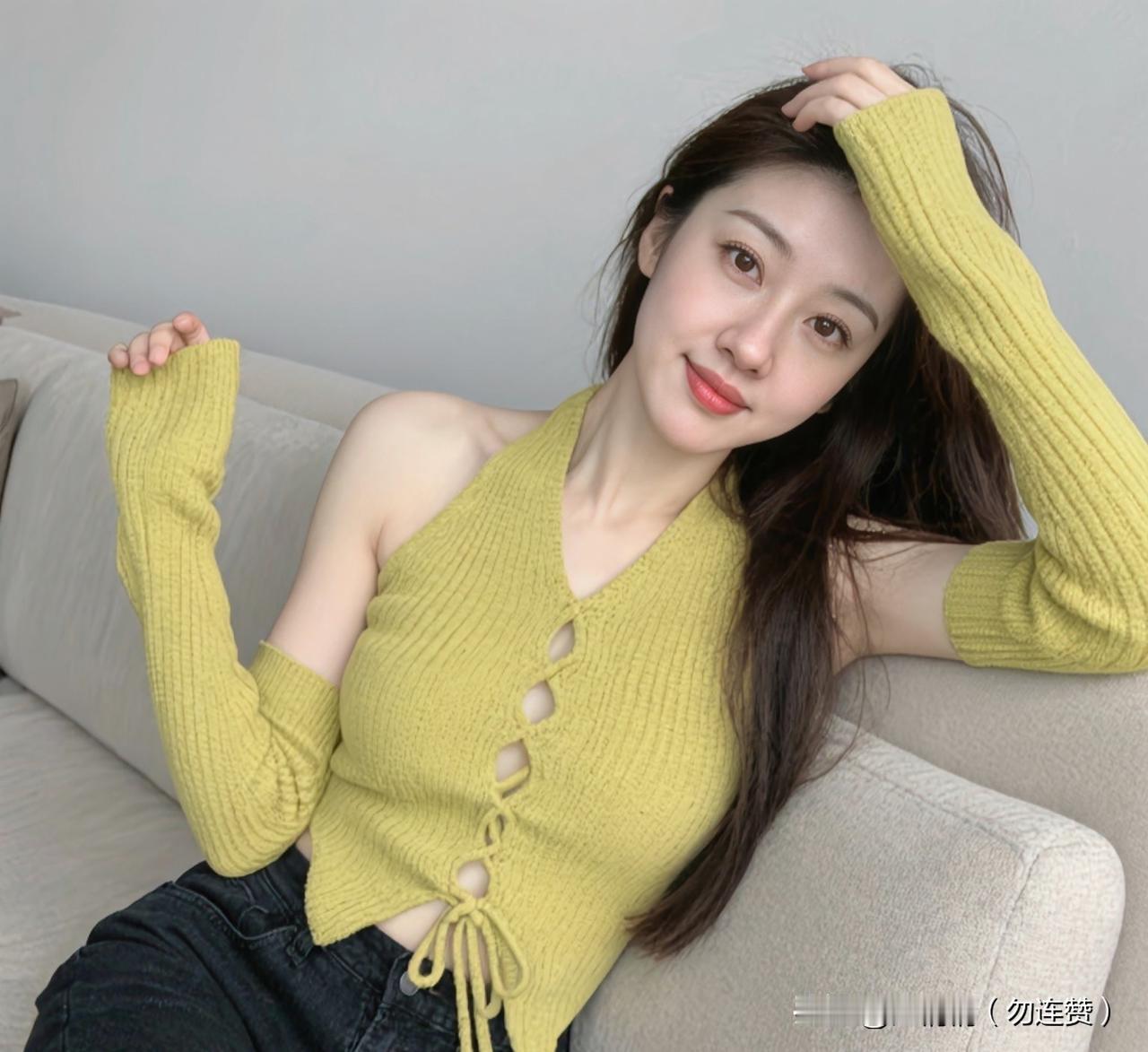 总觉得钱是万能的，
拼命赚钱，
忽略了身边的人。
可后来才明白，
钱能解决的事，