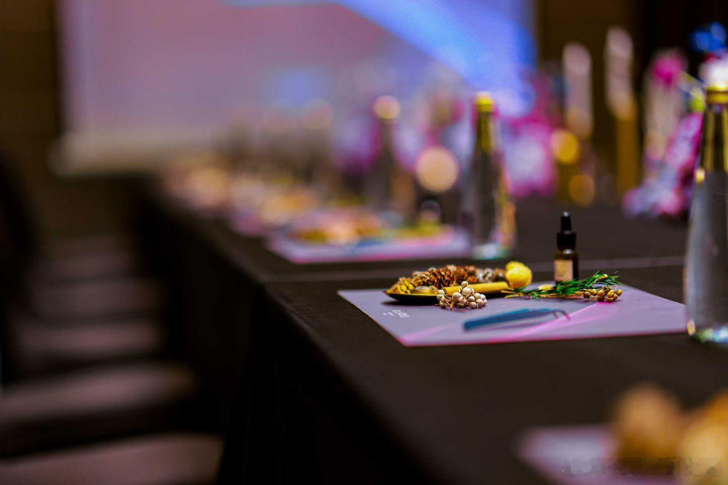 💜 ݁⋆˙ 🫧 ౨ৎ.˚      👸🏻 超御的姐姐和👧🏻手工大王小