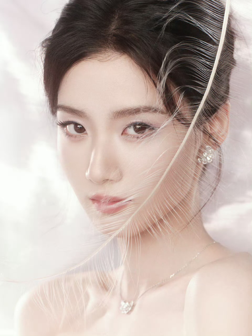 好美好温柔卢昱晓 大花气质