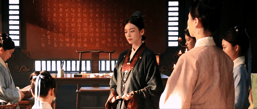 花开锦绣12张脸都是狠人 太喜欢这种不悬浮古装群像，生来出身根本不算什么，剧中所