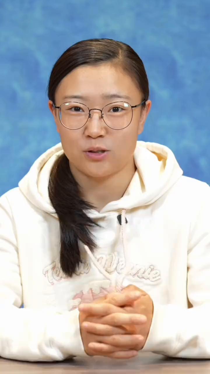 瞬间从白衣天使切换成杀手状态了。