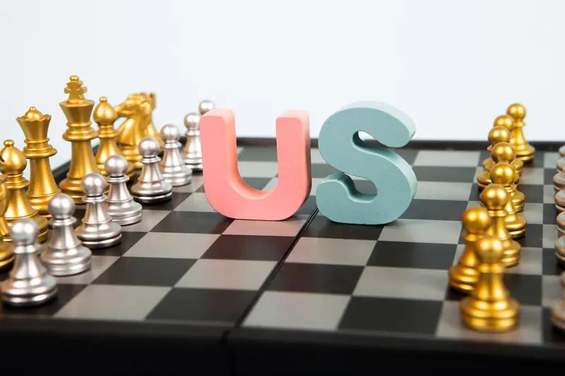 【全球股市命门！300人对71人，美伊谈判今天开打】

昨晚美股上演极致冰火行情