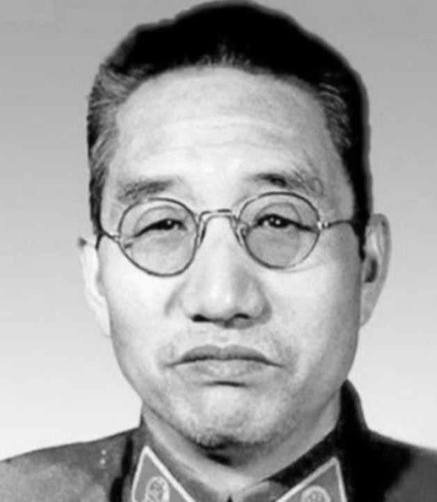1990年，徐向前感觉自己大限将至，对前来探望他的战友李先念，说出了自己的三个遗