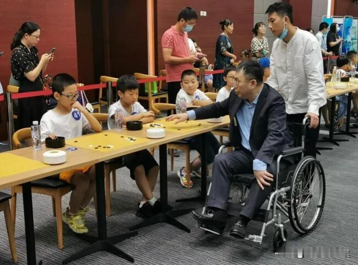 2021年7月18日，第四届吴清源杯世界女子围棋赛期间，患病后行动不便的棋圣聂卫