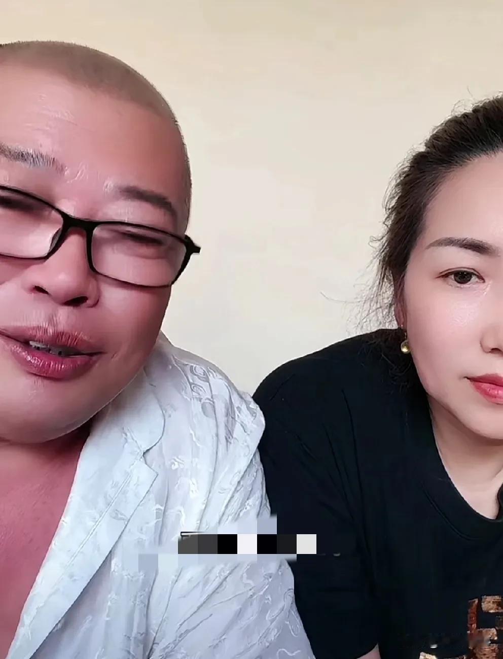 断绝关系！驴爸暴走掀家丑爆料驴妈去世隐情，三驴妈劝阻无果。

         