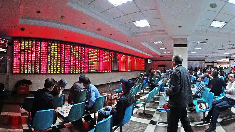 交易就三层，看懂、做到、拿住。珍姐给你拆透。第一层，认知——把眼睛擦亮。盘面理解