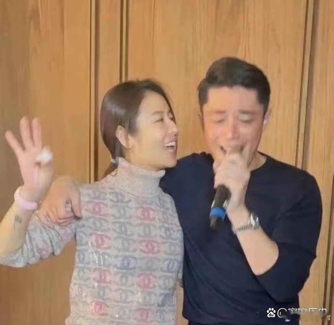 霍建华在林心如面前显得非常轻松自在 