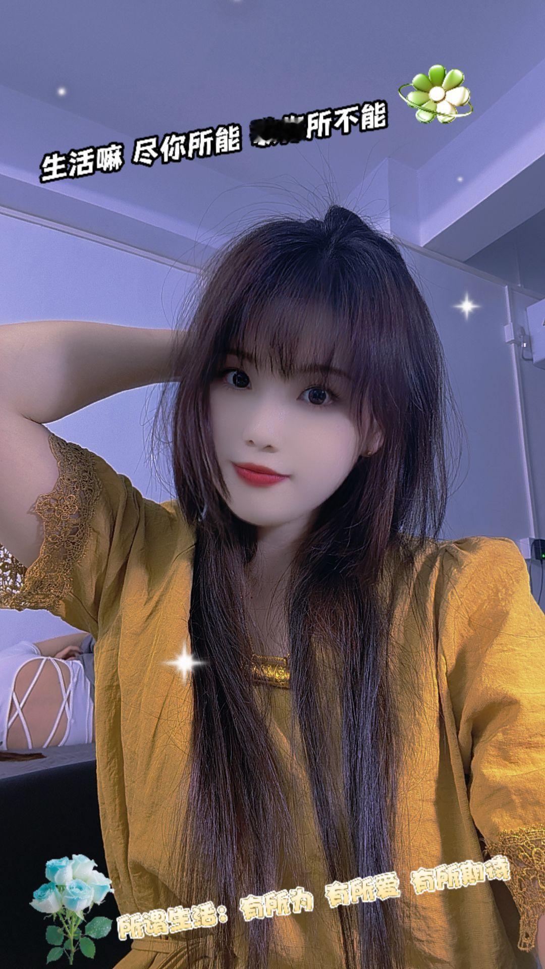 生活就像一面镜子，你对它笑，它就对你笑。每天保持好心态，世界因你而美。