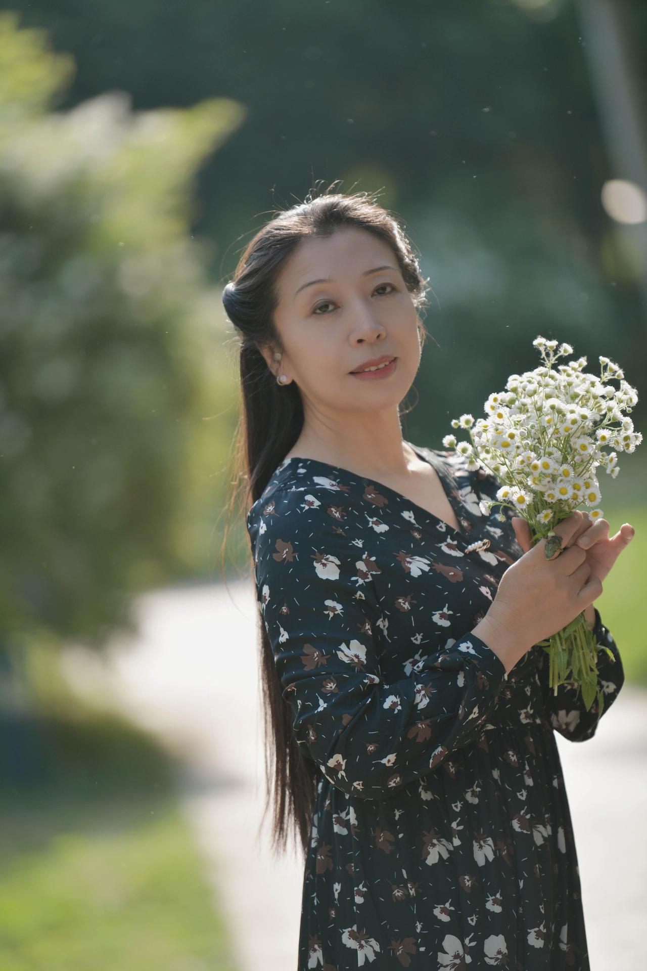 花开花落，岁月静好。美好的一切都会如期而至！