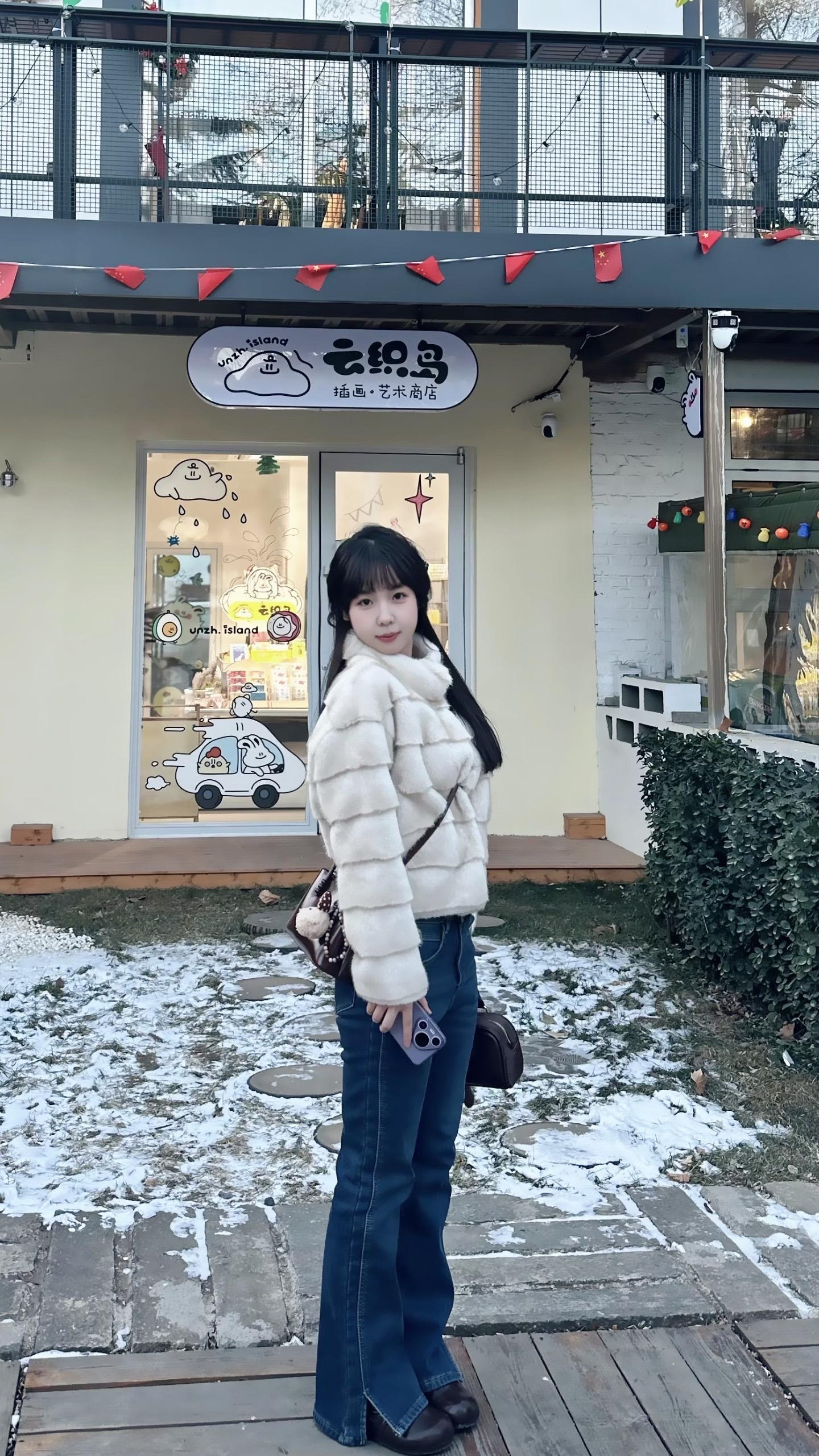 爱一个人需要一颗心 和足够的愚蠢