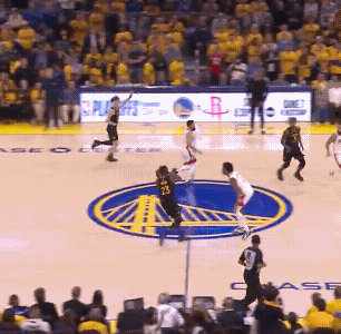 巴特勒这个2+1，太像G4打火箭最后的三分造犯规了[doge]nba ​​​