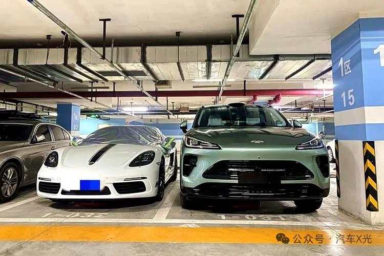 风云T9，开了一阵子真心忍不住来夸！从外观、内饰到通勤代步实用性全踩在我的喜好上