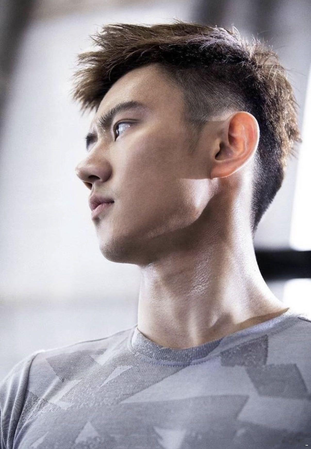 宁泽涛一点也没变宁泽涛亮相依旧惊艳！当年从奥运泳池认识的阳光大男孩，时隔数年再见