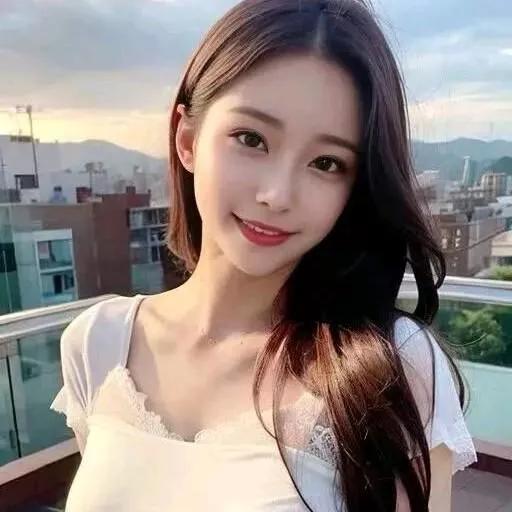 元气少女在阳台上微笑，阳光正好，心情也超好！