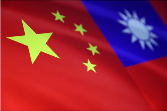 中国决策层绝对讨论过这两种方案：究竟是先解决台湾问题，还是先解决周边再让一切顺其