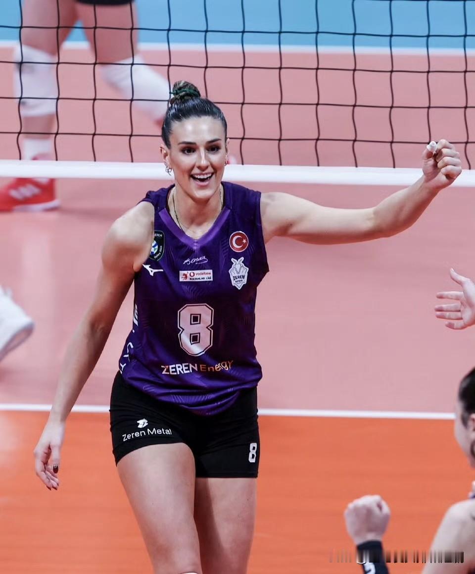 玛雅·阿莱克西奇将缺席对阵伊萨奇巴希的比赛

📍今天因背部疼痛和痉挛接受了核磁