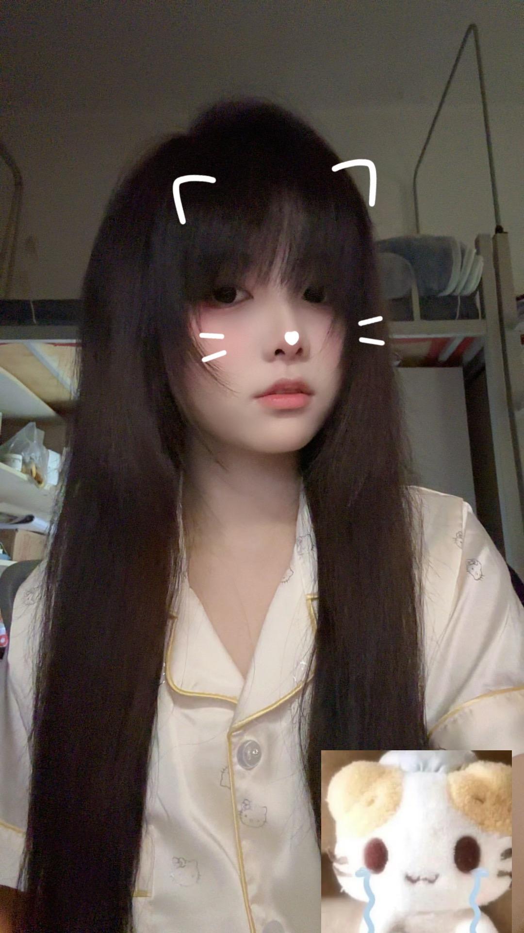 有人说我们宝宝是照骗 对的 她就是照骗 因为她本人会比照片更加萌_(´...