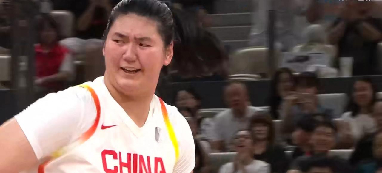 张子宇已经成了中国女篮的大杀器。在与新西兰队的比赛中，她上场10分钟得到了12分