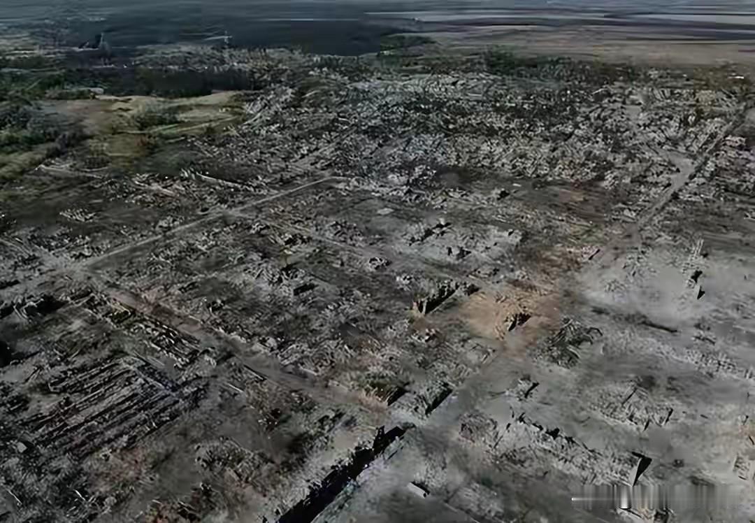 俄军攻克红军城，乌军尸横遍野，美特使赴俄谈停火
 
没人能想到，这场持续近两年的