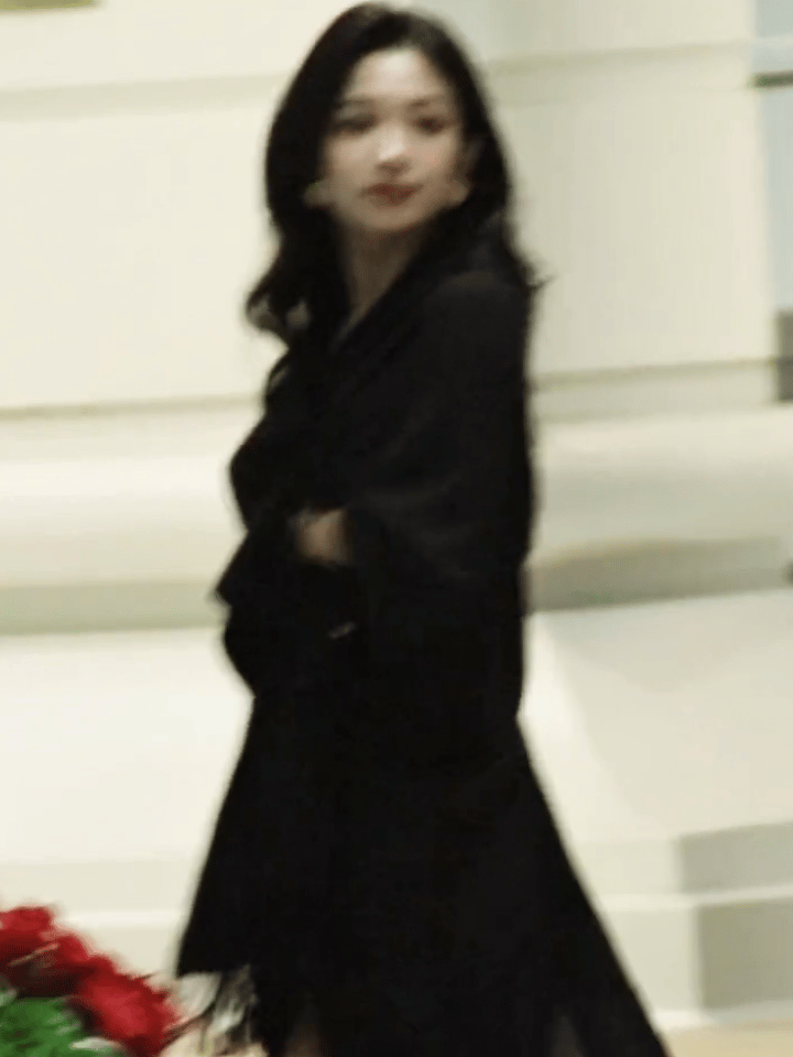 谁给代露娃做的妆造这不是演的谢谢，不要用你们的心思来揣测别人，我有时候不知道你们