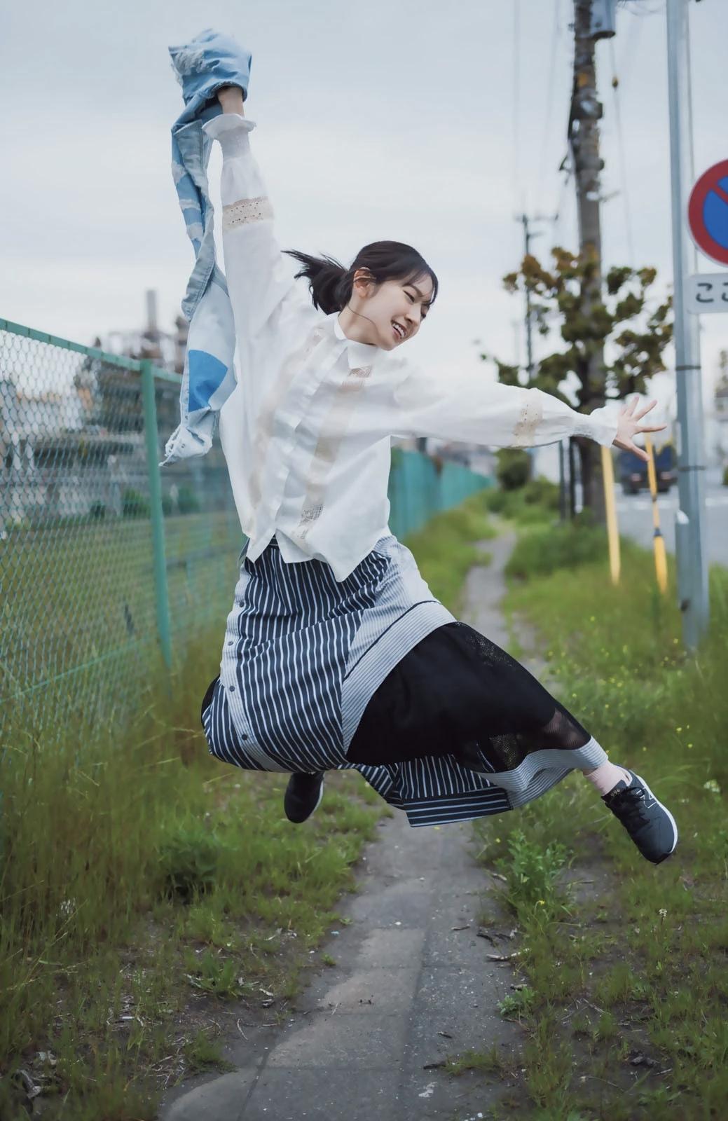 去春天的草地上撒欢