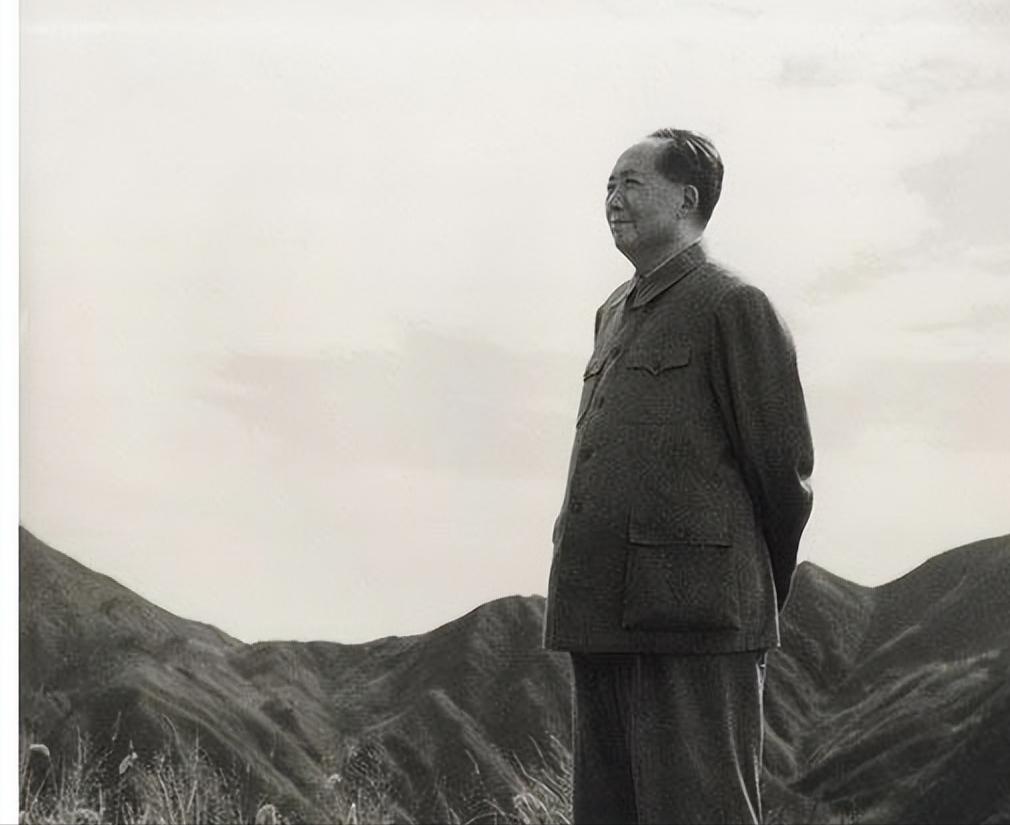 一个意外居然让罗荣桓错失115师师长？朱德提拔陈光，毛主席并不看好

1938年
