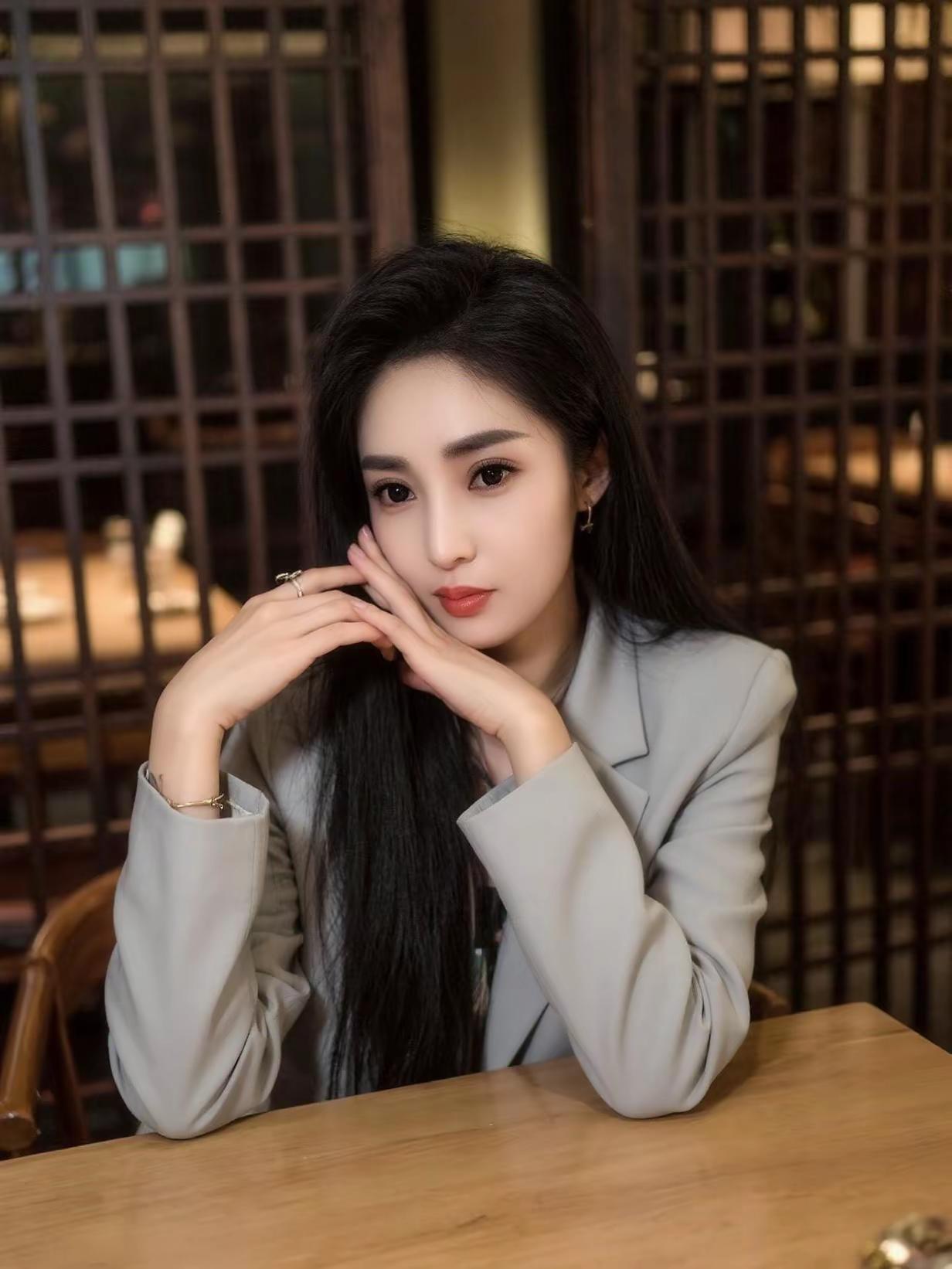 我的魅力不止一面