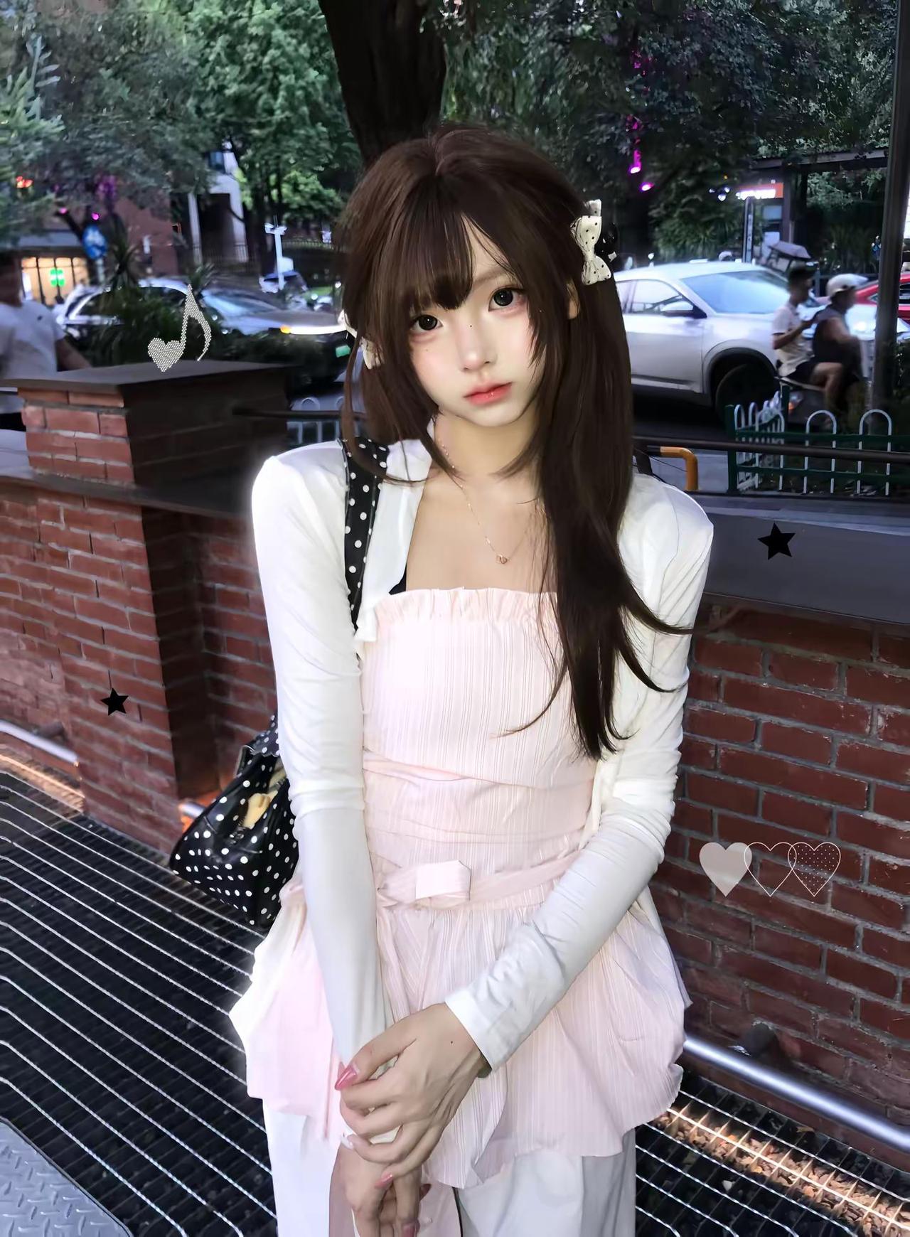 世界太坏所以你依赖我吧。少女感ootd ootd粉色系 ootd女生穿搭 今日份