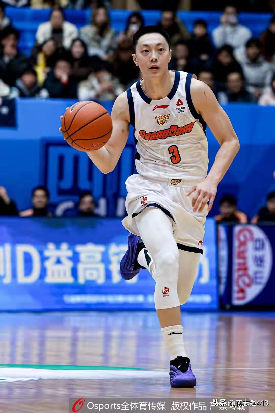 还有全明星赛票王+MVP本来比赛得分居然是0，全场比赛居然6投0中，难道力气全用