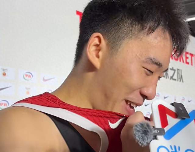 男篮89:87黎巴嫩！王俊杰赛后落泪怒夸1人，杨瀚森3处短板藏不住
