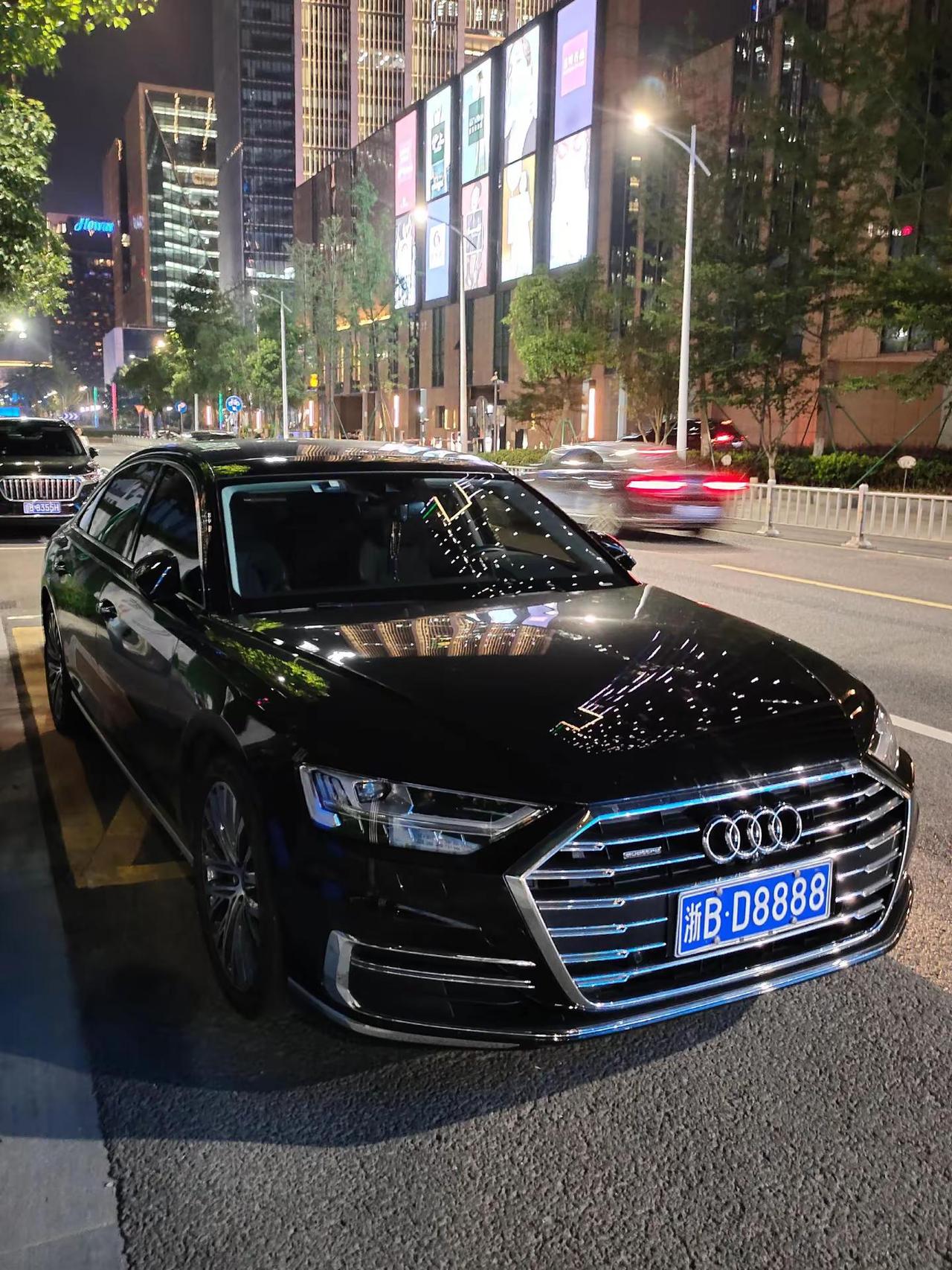 宁波刀枪炮 车牌太狠了。