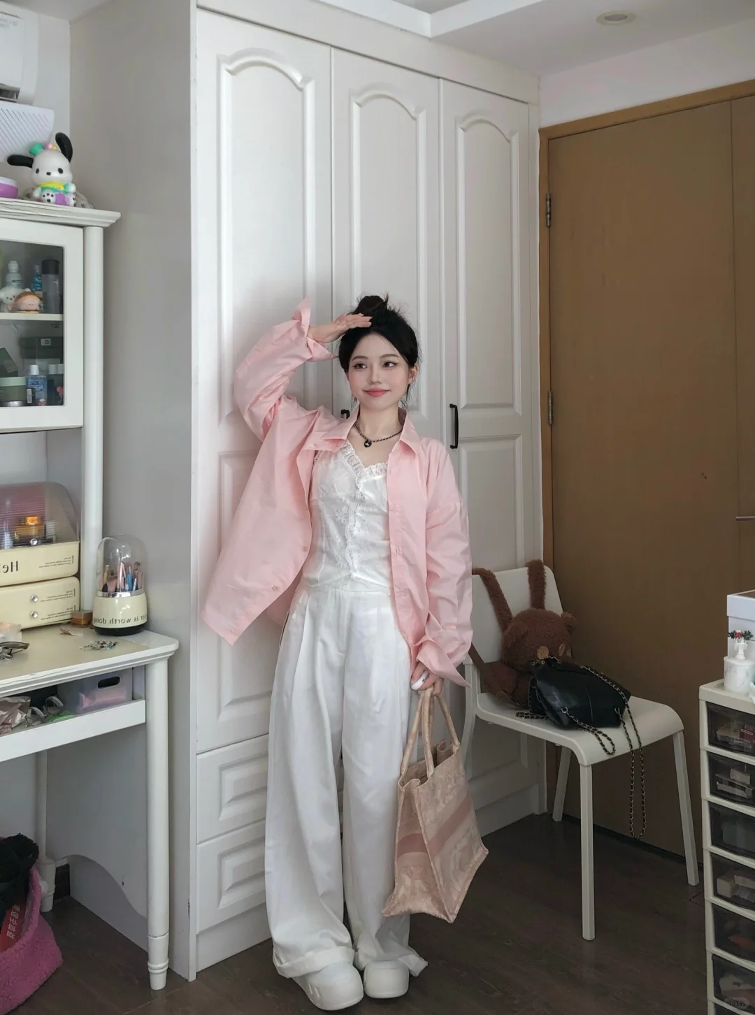 粉色衬衫也太好看了吧！！
