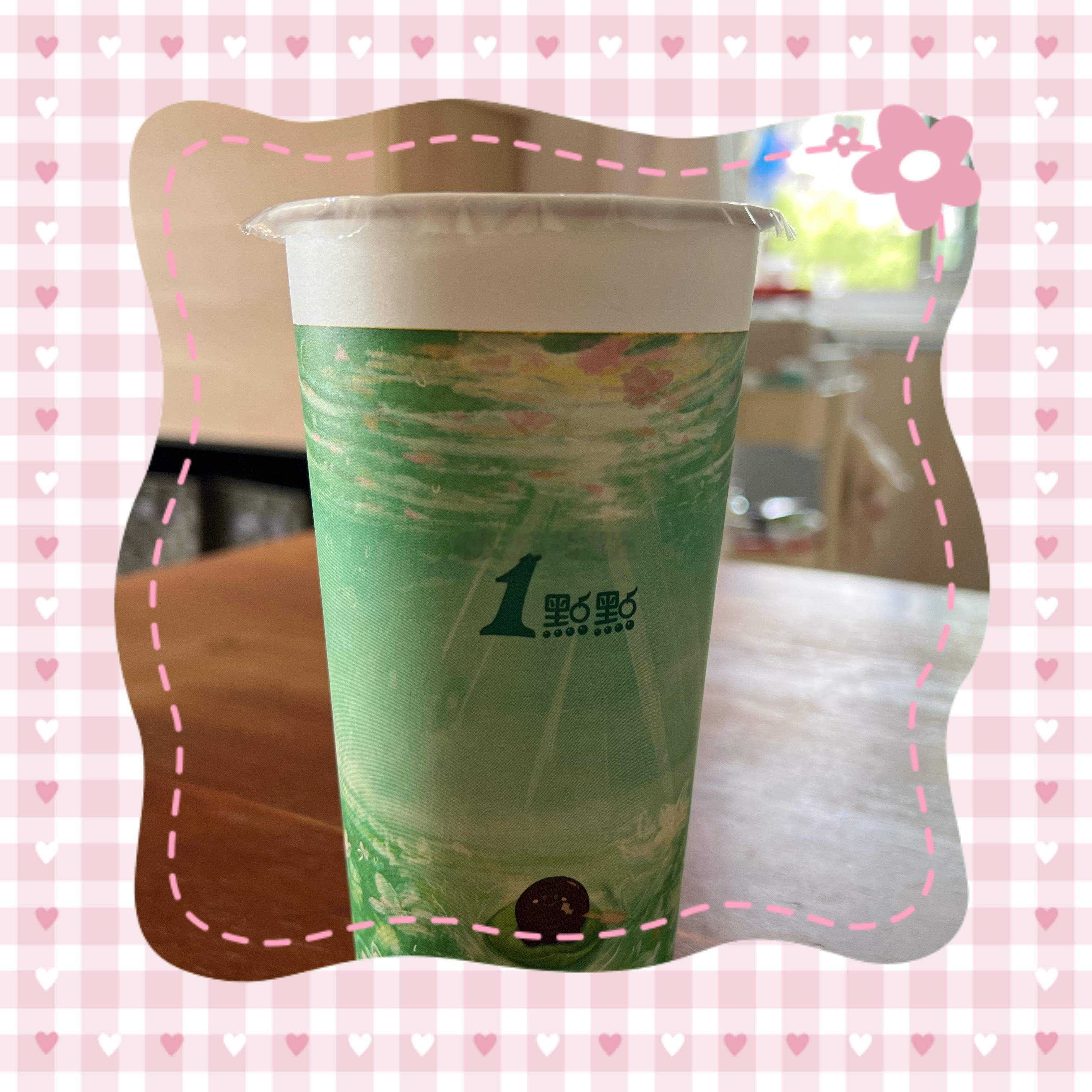 秋天🍂的第一杯奶茶记录真实生活带着边框一起拍
