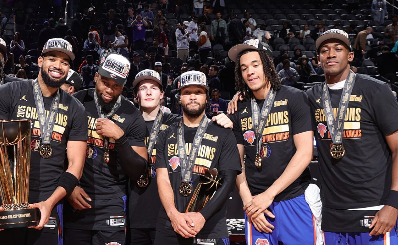 祝贺前湖人健身教练杰米森获得杯赛冠军，由于他是双向合同，到手奖金26万5千美元。