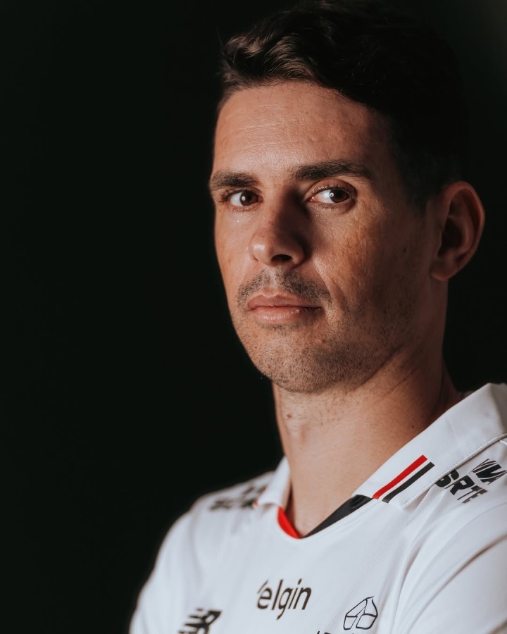 #奥斯卡与圣保罗达成解约协议#据巴西媒体环球体育最新消息，奥斯卡与圣保罗达成解约