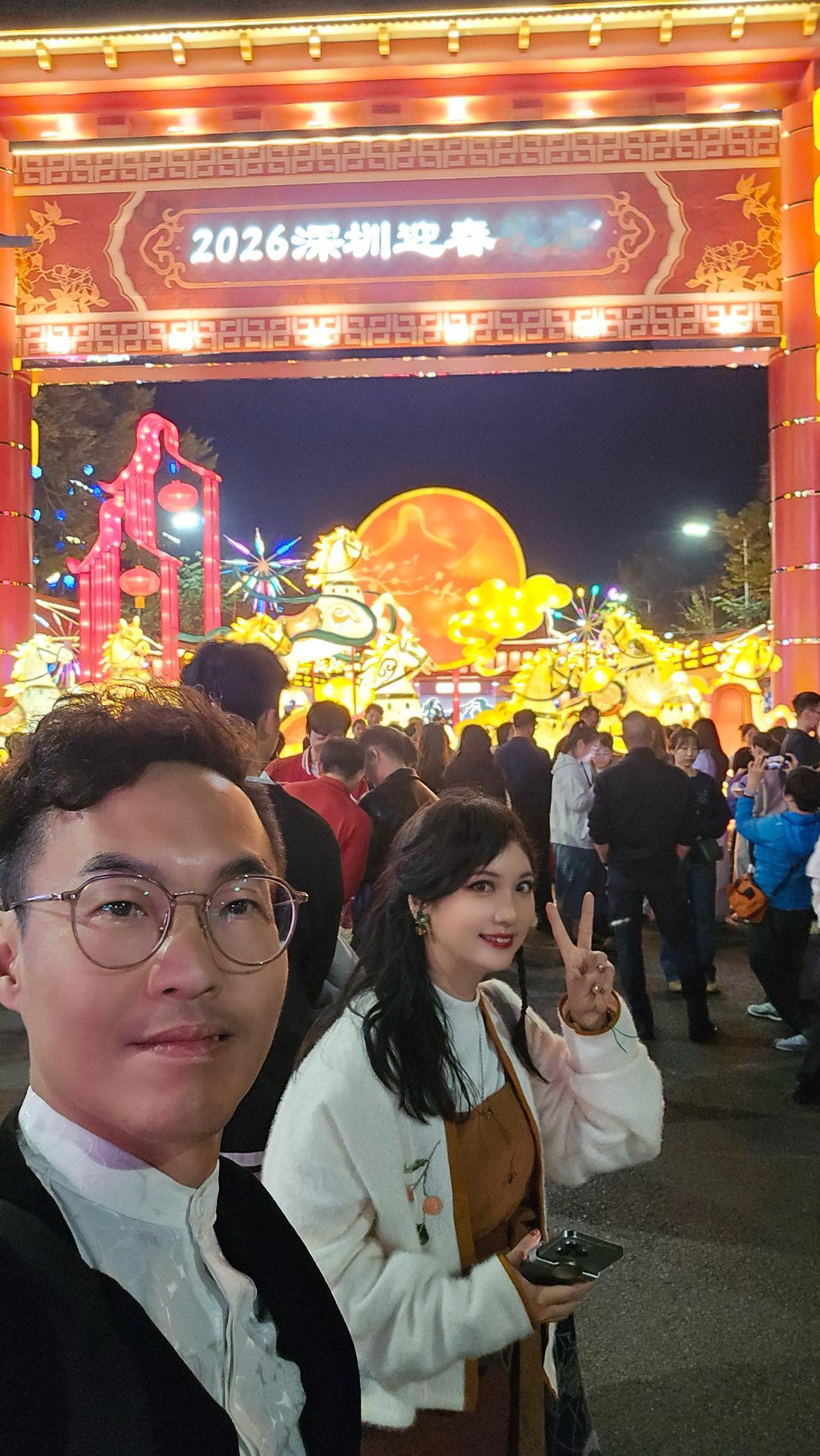 广货行天下，请到广东大年！
湾区年味浓，深圳迎春花市人流爆满!

高Sir和湾区