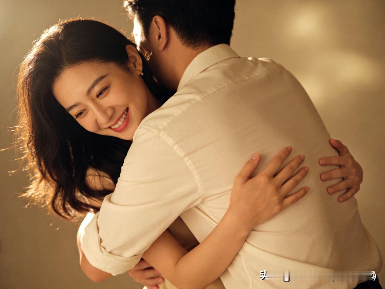 现在五六十岁的女人喜欢啥样年龄的男人，跟以前可大不一样了。以前都觉得得找个大几岁