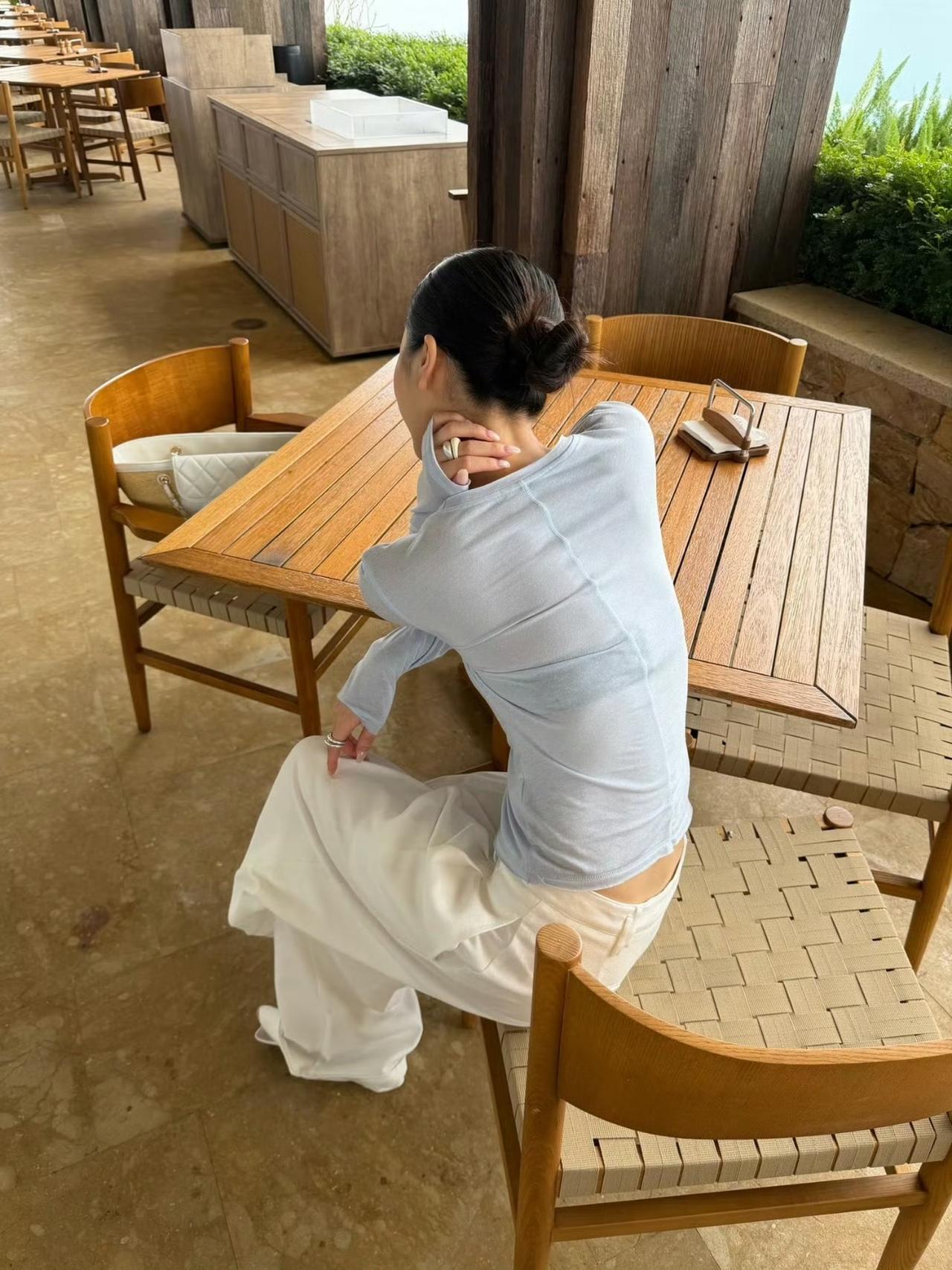 舒适独处 + 偶尔热闹 = 我想喜欢的生活