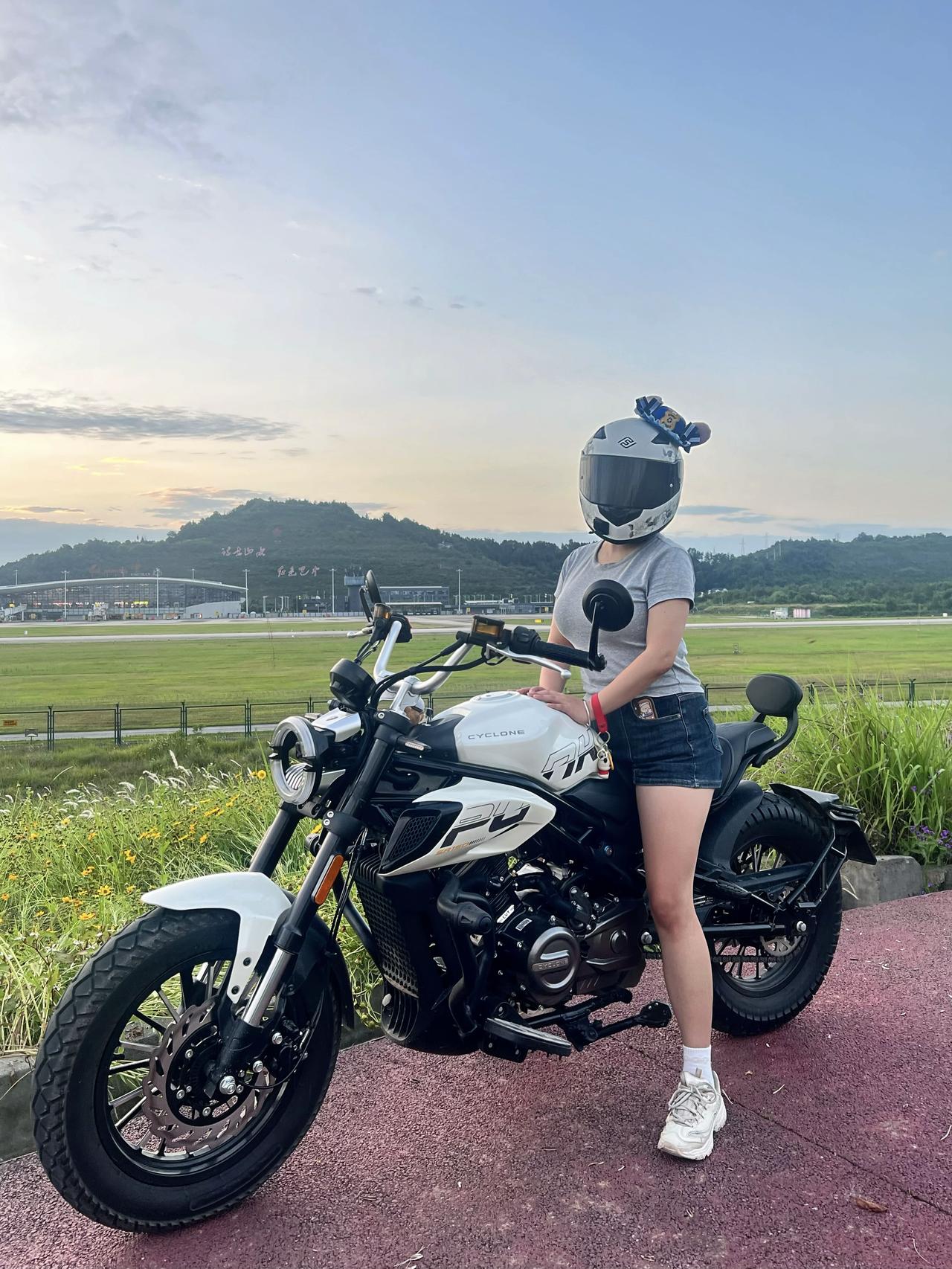 夏日炎炎，就是要骑车呀【来自懂车帝车友圈】