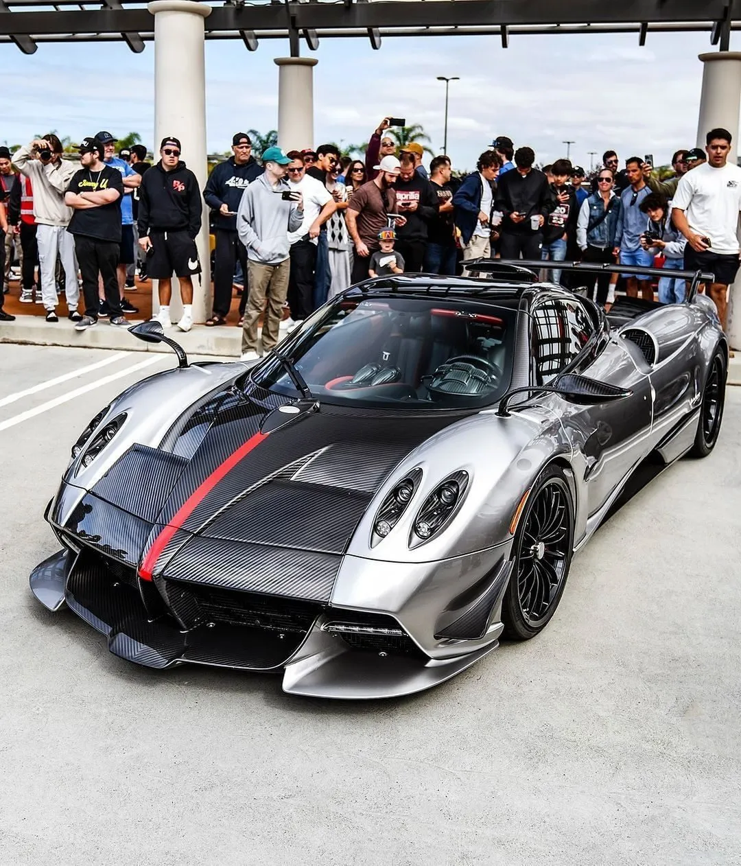 Pagani Huayra Roadster 🩶🖤