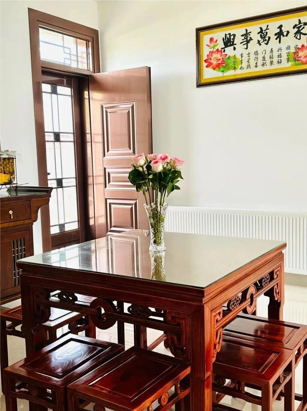 今天公司安排我回老家开会，会议结束后时间尚早，我便寻思着回家瞧瞧。不过昨天打电话