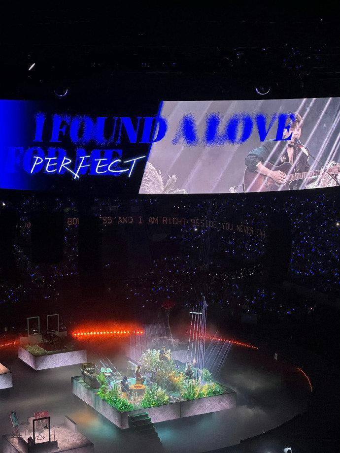 张杰写给粉丝的信张杰说要唱到 80+！看完信直接泪目，这就是双向奔赴的意义吧！张