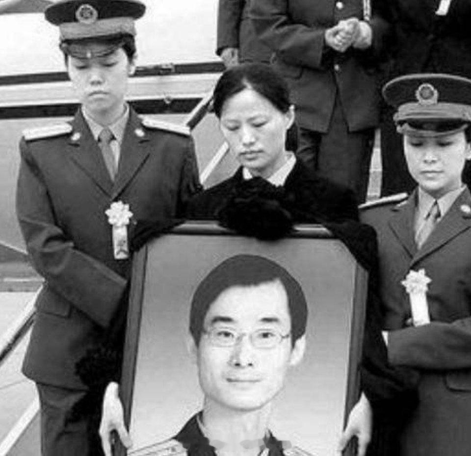 还杜照宇同志命来！还杜照宇同志命来！还杜照宇同志命来！[怒][怒] ​​​